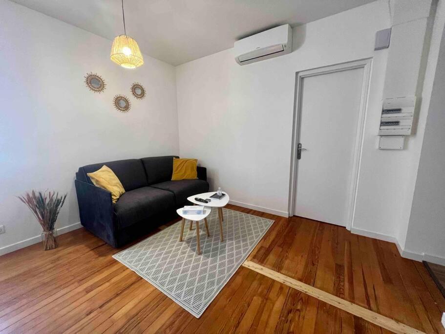 Appartement Climatise 4 Personnes / Centre-Ville Besançon Dış mekan fotoğraf