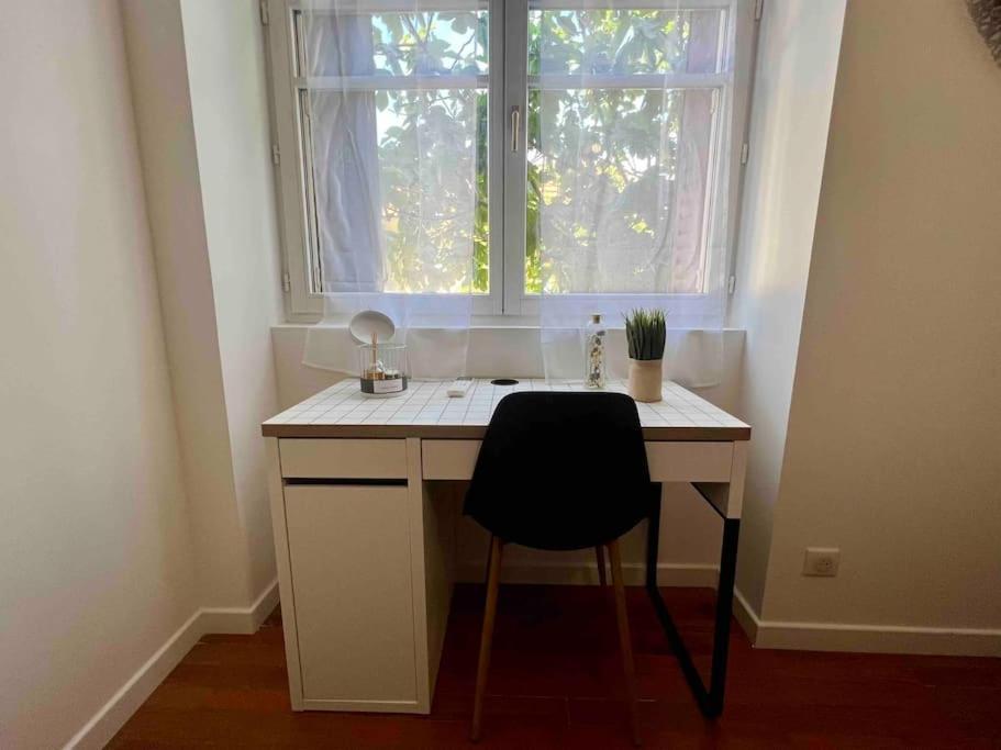 Appartement Climatise 4 Personnes / Centre-Ville Besançon Dış mekan fotoğraf